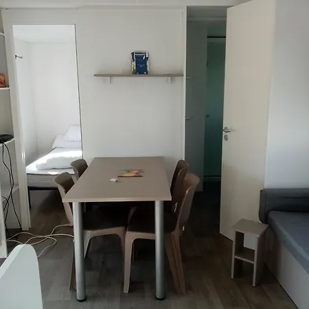 Fileaux 323 Campsite *